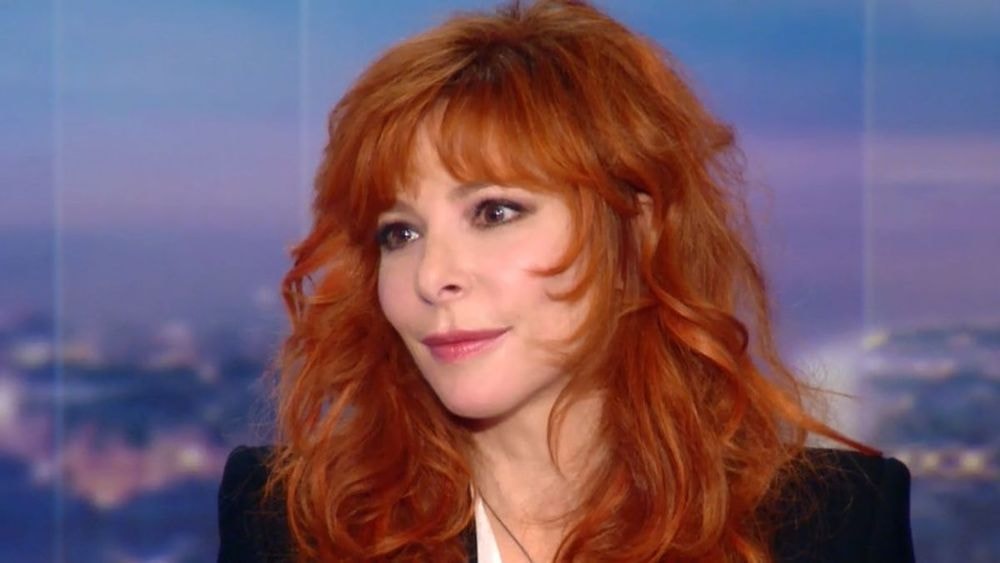 Mylène Farmer (60 ans) très débridée au plumard : "Avec un peu plus de vice"