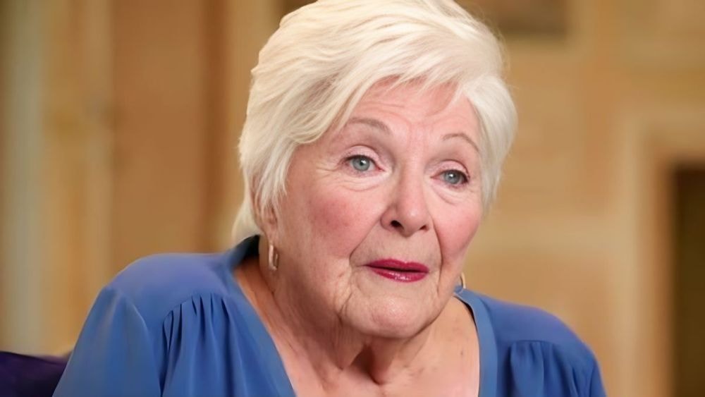 Line Renaud à 96 ans, elle règle ses comptes avec Jack Lang : "Sans commentaire..."