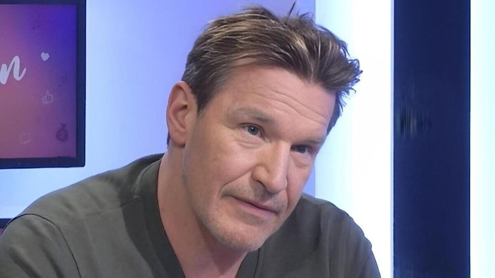 “On a foncé dessus” : Benjamin Castaldi dans un état inquiétant et les doigts recollés après un accident grave