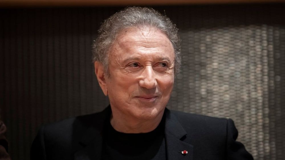 Clap de fin pour Michel Drucker : "Je vous aime !" après plus de 50 ans de carrière, l'animateur de 83 ans confronté à une décision choc