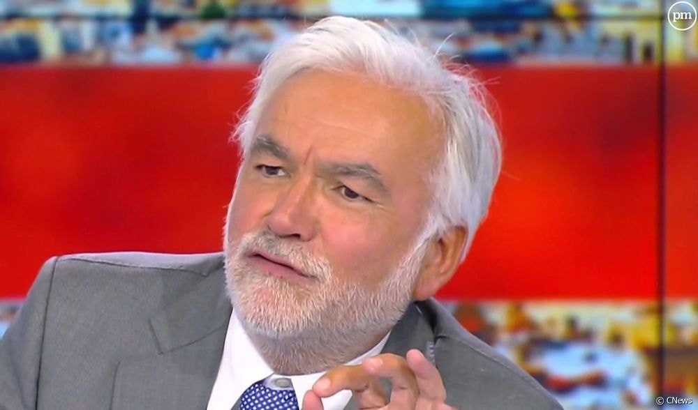 Lucie Castets "sexuellement incorrecte" : Pascal Praud tombe des nues en direct sur CNews