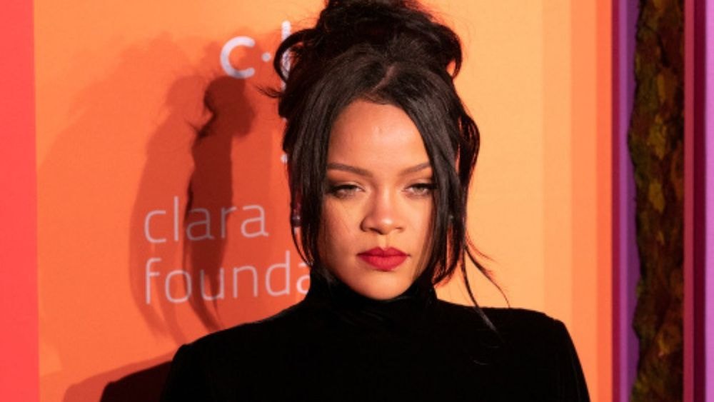 Rihanna à Paris pour les JO, l'attitude de Macron avec elle en privé : "J'ai été…