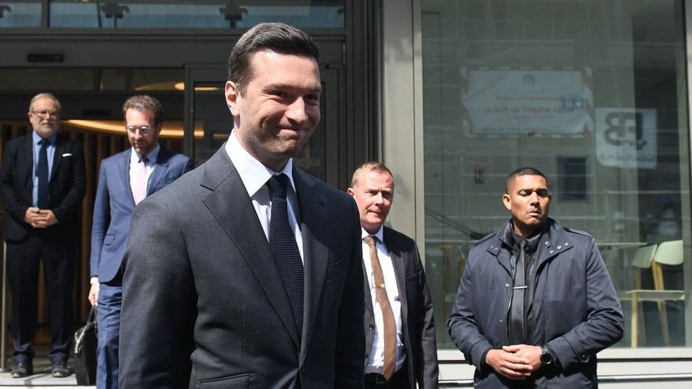 "Il a trouvé sa Melania Trump" : cette comparaison très étonnante de la compagne de Jordan Bardella
