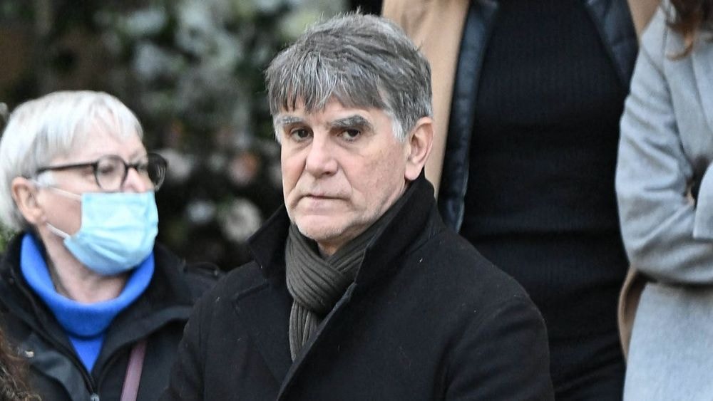 Évincé des Z'amours, Tex règle ses comptes avec Julien Courbet : "Ça va brûler !"