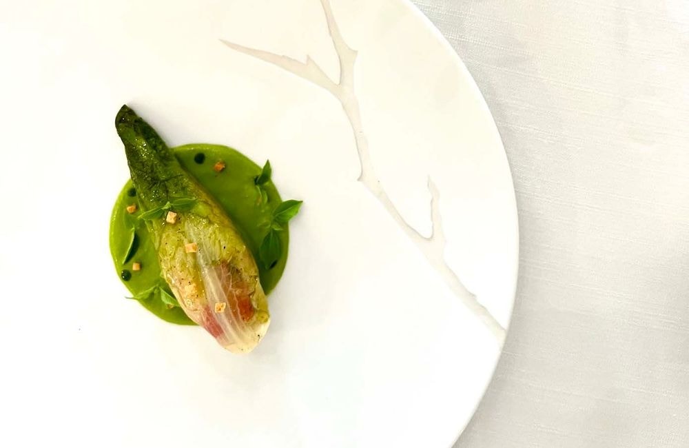 En cuisine avec Glenn Viel : la recette qui va nous réconcilier avec la salade !