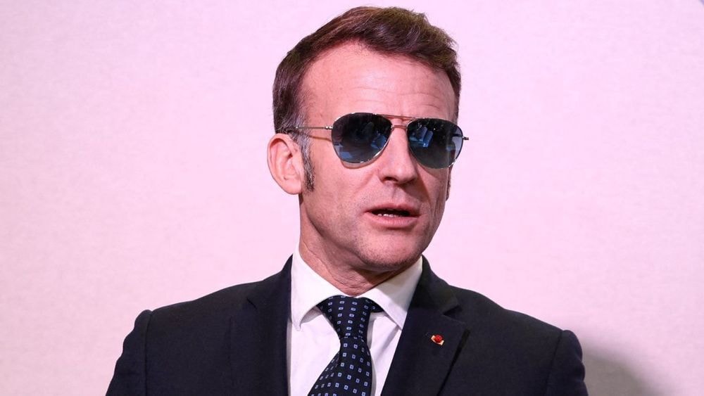 Le “rythme sans effort” au lit d’Emmanuel Macron dévoilé : “3 à 4 heures par nuit”