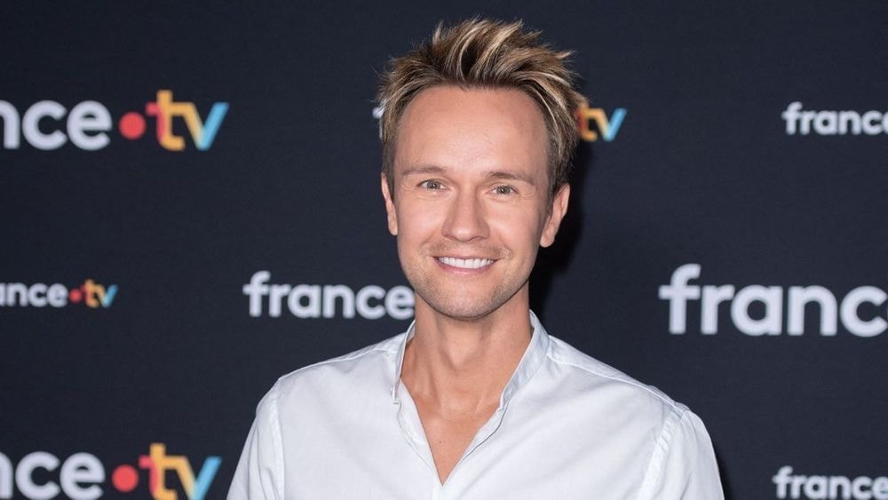 Cyril Féraud (40 ans) lève enfin le voile sur sa vie amoureuse et avoue : “je suis homo…”