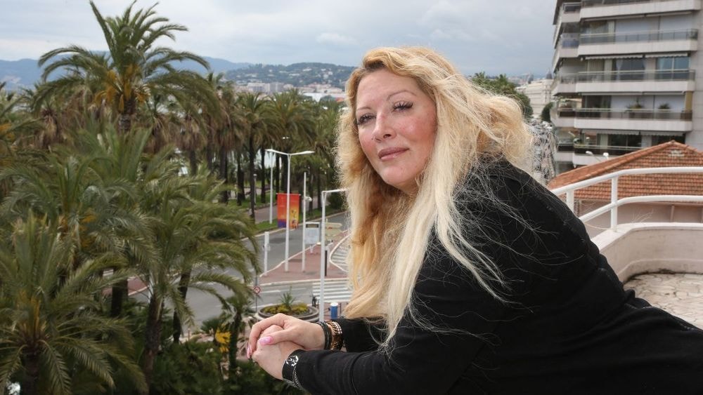 Loana, un seul survivant retrouvé chez elle, ce que les policiers ont découvert soulève de nombreuses questions