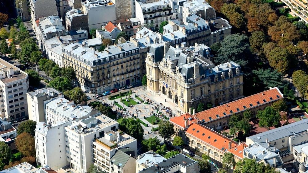 Impôt sur le revenu : Paris 7e, Neuilly, Victot-en-Auge... Le top 15 des villes aux plus riches contribuables