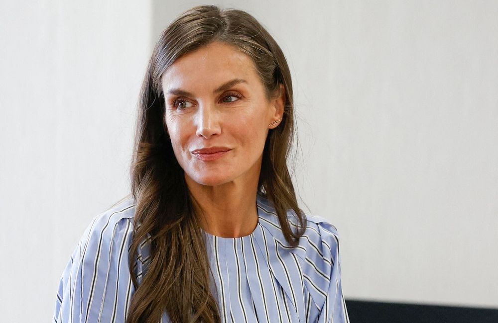 « Foxy eyes » : Letizia d’Espagne adopte un maquillage audacieux pour sublimer son regard