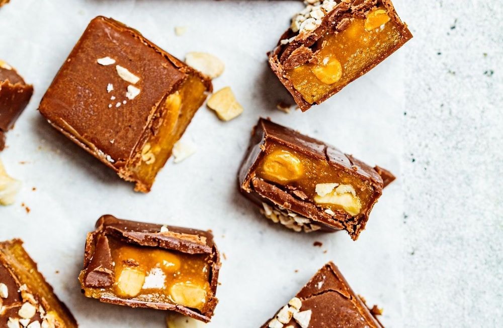 Snickers glacé : la recette gourmande sans lactose ni gluten