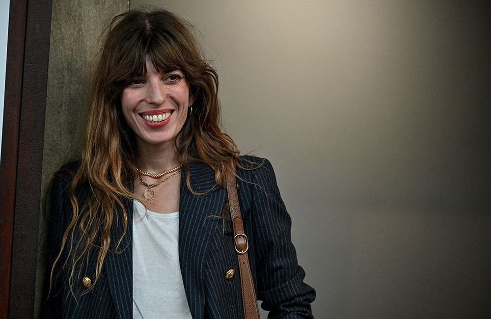 C’est IN ou c’est OUT ? Les tendances mode vues par Lou Doillon