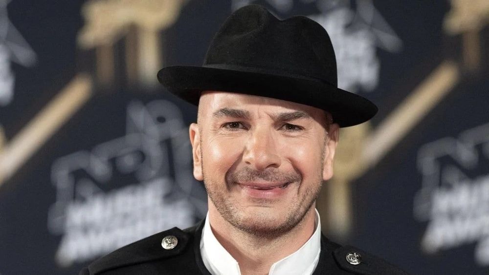 Michaël Youn (52 ans) : "il lui touche l'entrejambe", cette agression mimée qui n'a pas "fait rire" tout le monde