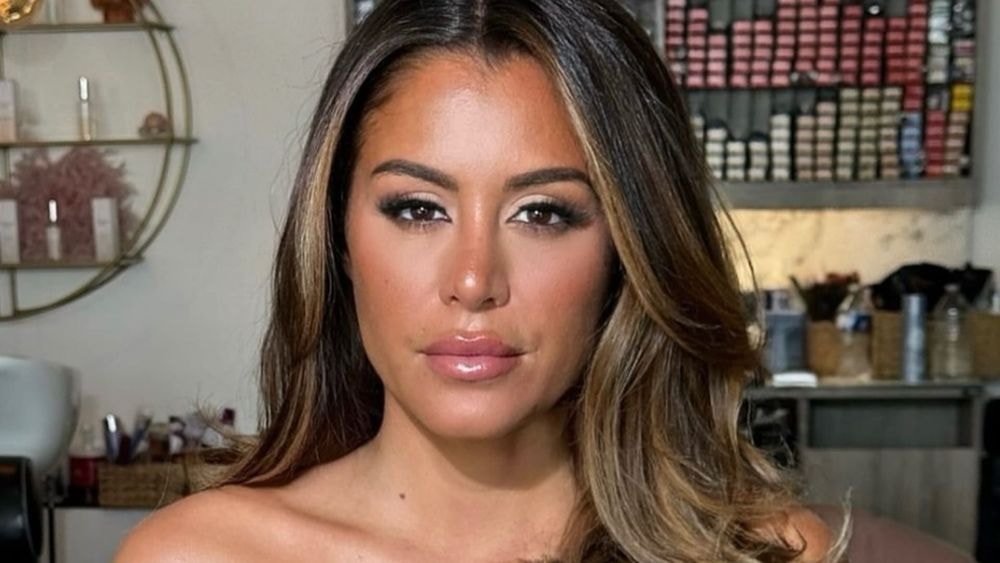 Anaïs Camizuli : très en colère, elle ne supporte plus la France et le fait savoir, "la France à part nous taxer..."