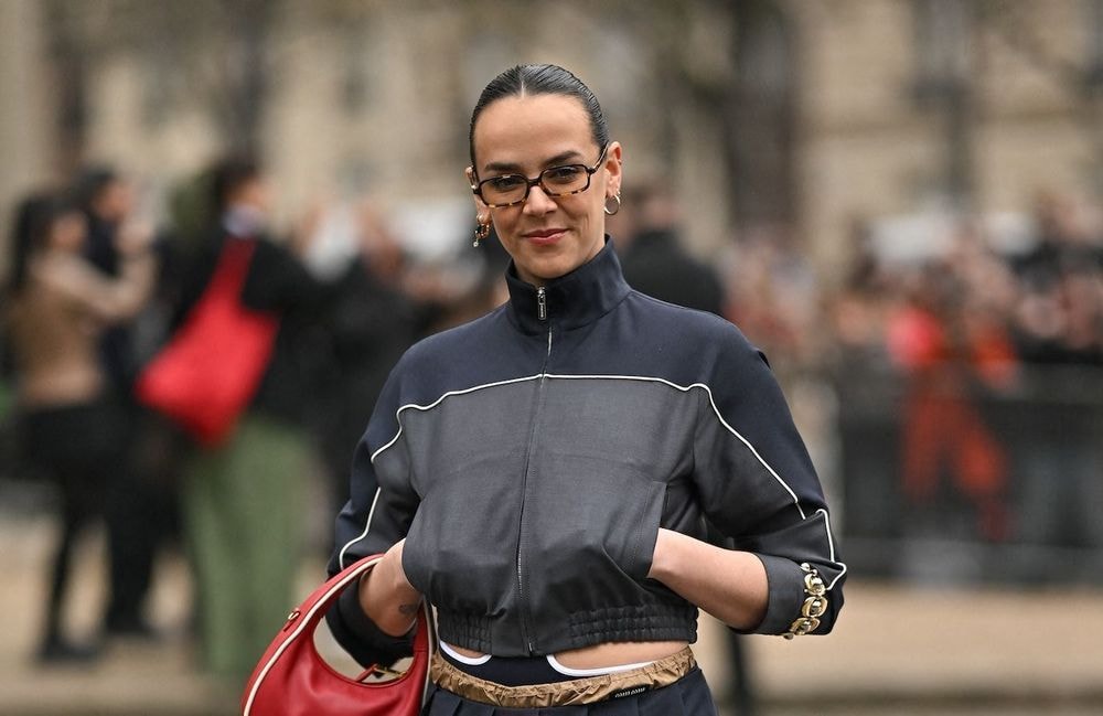 Le détail qui change tout : Pauline Ducruet sublime sa petite robe noire avec ce bijou audacieux