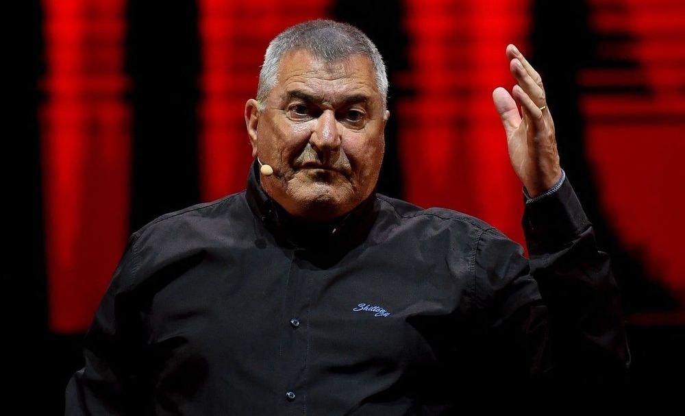 “Il faudrait que tu disparaisses” : Jean-Marie Bigard attaque Benyamin Netanyahou dans une vidéo virulente