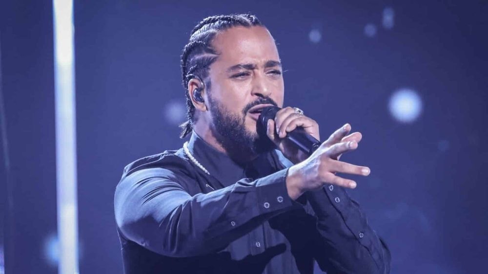 "Vidéos et messages à caractère sexuel" : un ancien technicien porte plainte contre le chanteur Slimane, ce que l'on sait !