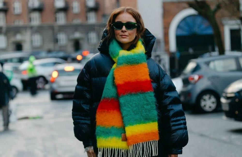 Pourquoi on a envie d'adopter l'écharpe XXL cet hiver