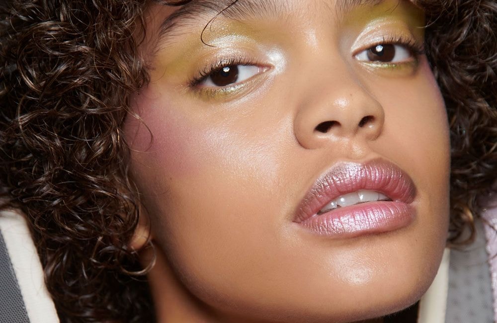Soin du visage : en combien de temps agit un actif cosmétique ?