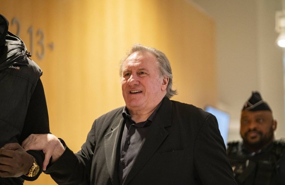 Un mois après son procès, Gérard Depardieu de retour sur un tournage pour le nouveau de Fanny Ardant