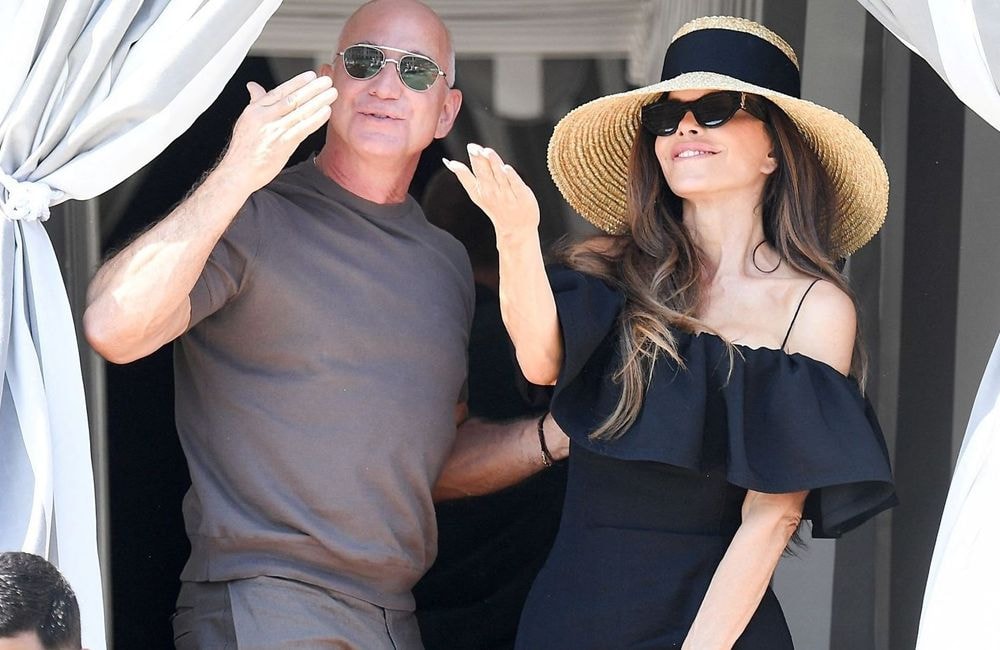 Lauren Sánchez : les secrets de sa bague de fiançailles de 30 carats offerte par Jeff Bezos