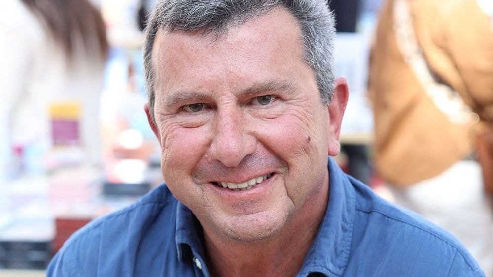 Pascal Bataille : "Le feu n'est pas maîtrisé", son hôtel de luxe au Cap-Ferret a-t-il été ravagé par les flammes ?