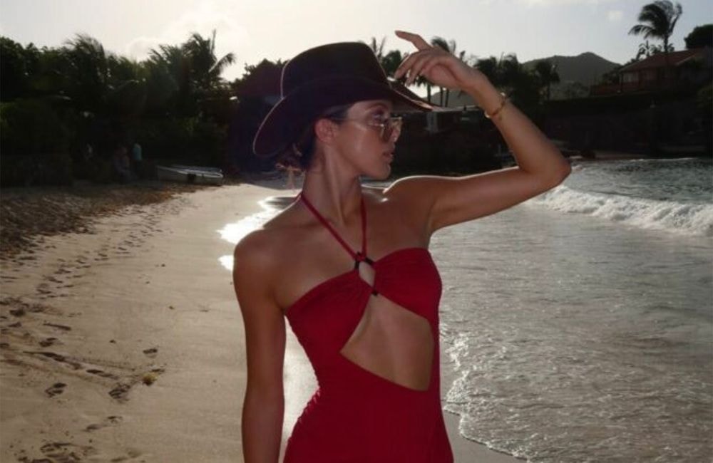 Exit le chapeau de paille, ce couvre-chef est le must-have de l’été