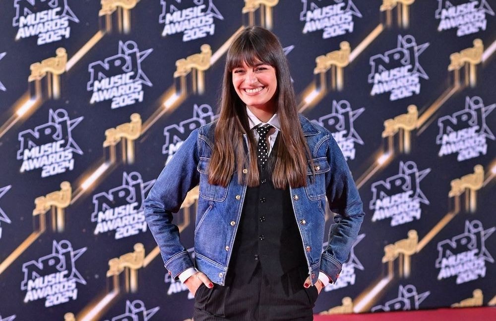 Clara Luciani partage la réaction de son fils en découvrant son prochain album