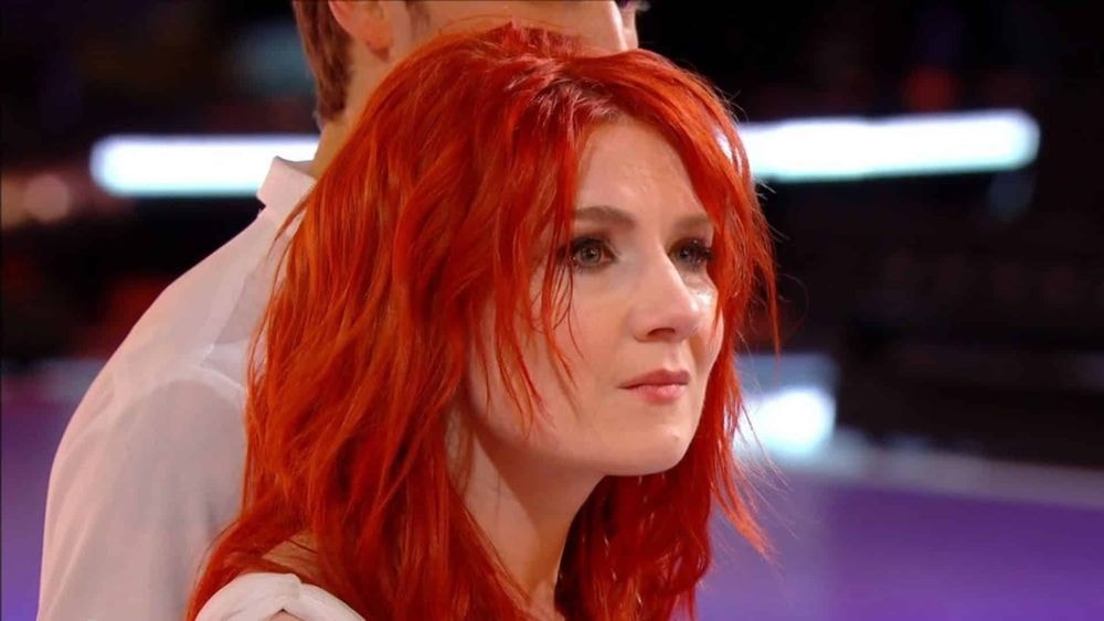 Adeline Toniutti : éliminée de Danse avec les stars juste avant la reprise de son spectacle… Elle répond aux rumeurs de calendrier truqué !