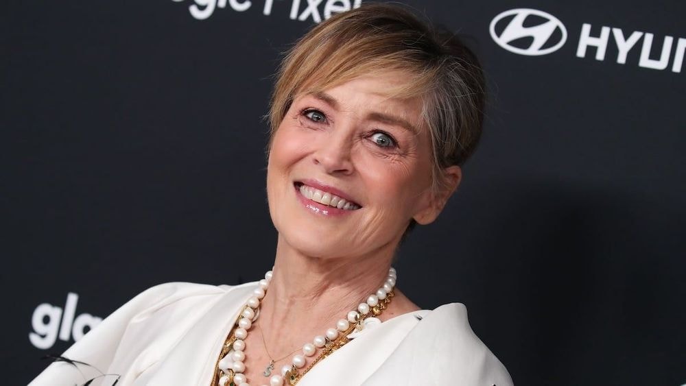 Sharon Stone "trop vieille pour être sexy" ? Elle s’affiche topless à 67 ans et c'est chaud