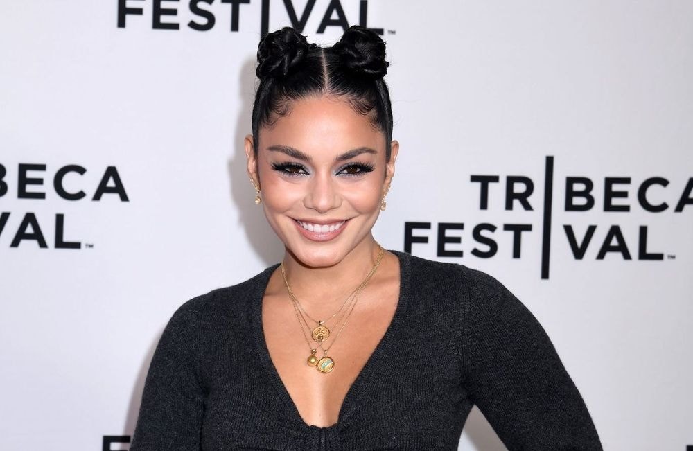 Vanessa Hudgens, enceinte de son deuxième enfant, partage une rare photo avec son époux Cole Tucker