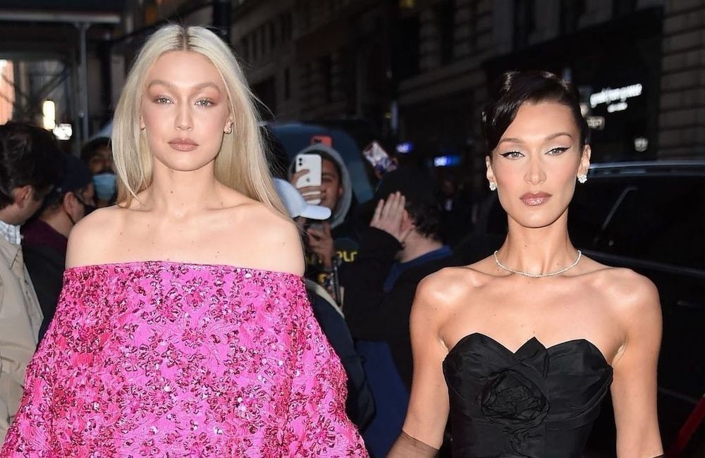 Gigi et Bella Hadid, demoiselles d’honneur complices au mariage de leur sœur Alana Hadid