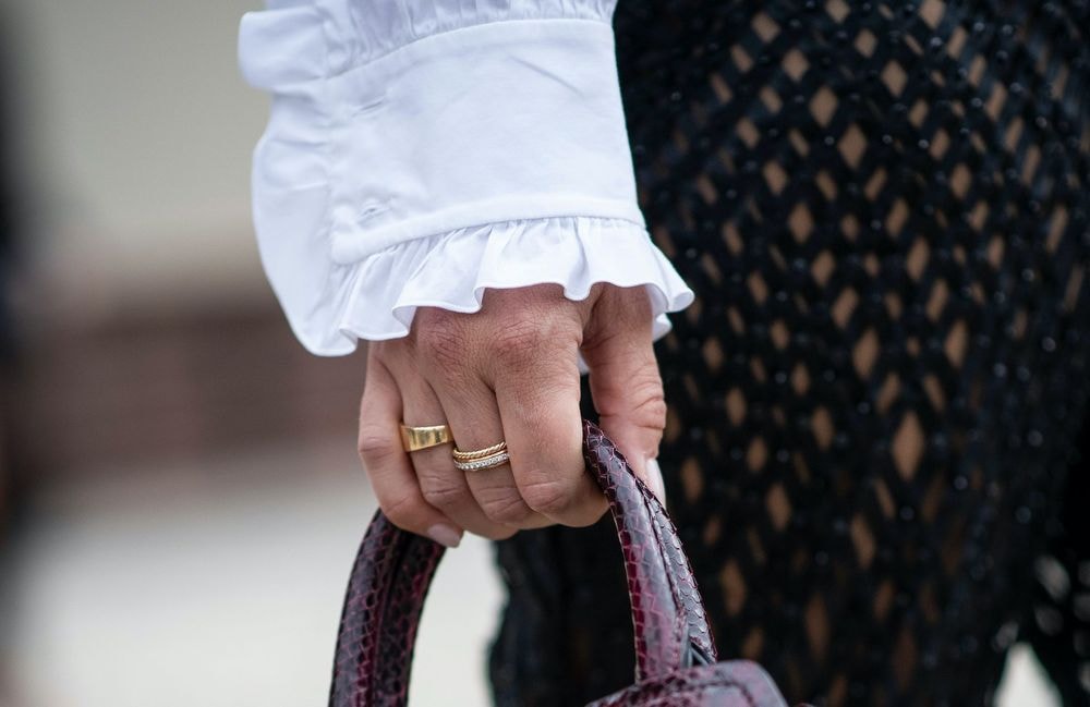 Cette bague de famille historique fait son retour dans nos boîtes à bijoux