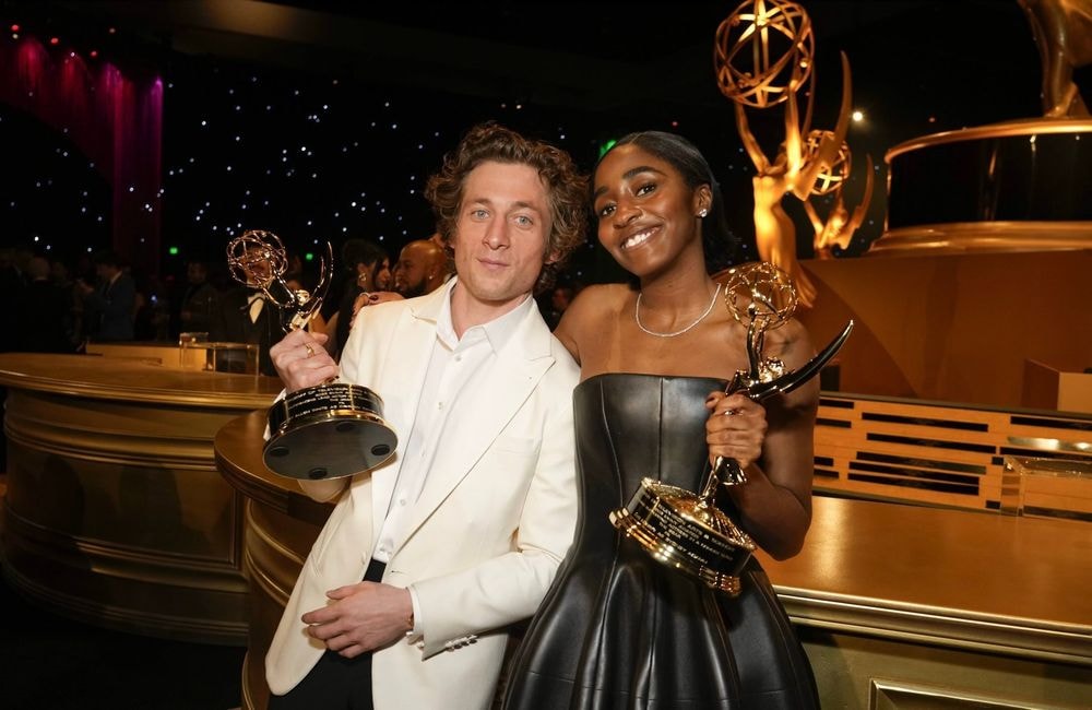 Emmy Awards 2024 : les séries « Succession » et « The Bear » raflent les prix