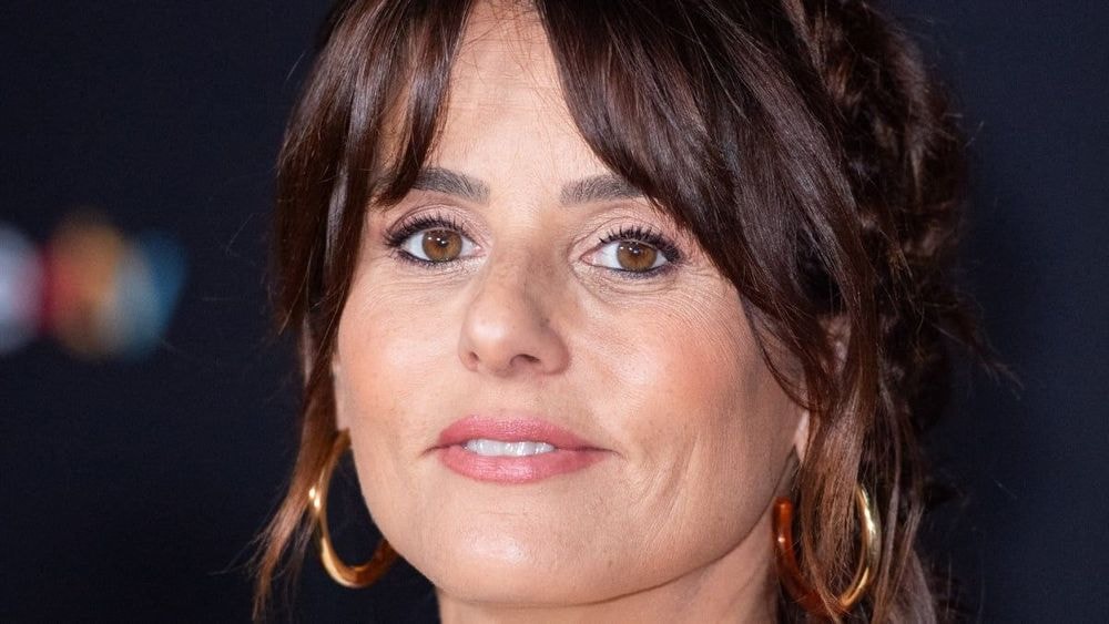 Faustine Bollaert face à un terrible drame : "Le visage est resté collé au radiateur", le récit glaçant