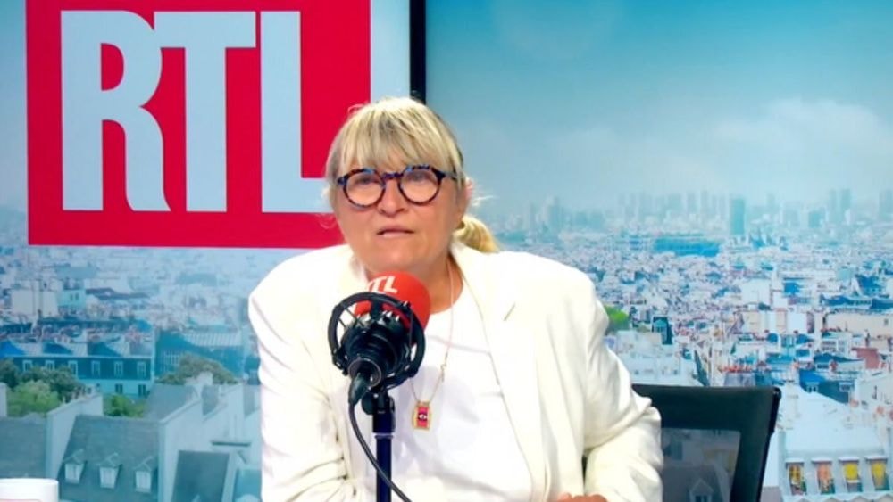 "Moi, j’ai un bonhomme" : les confidences olé-olé de Christine Bravo au sujet de son compagnon