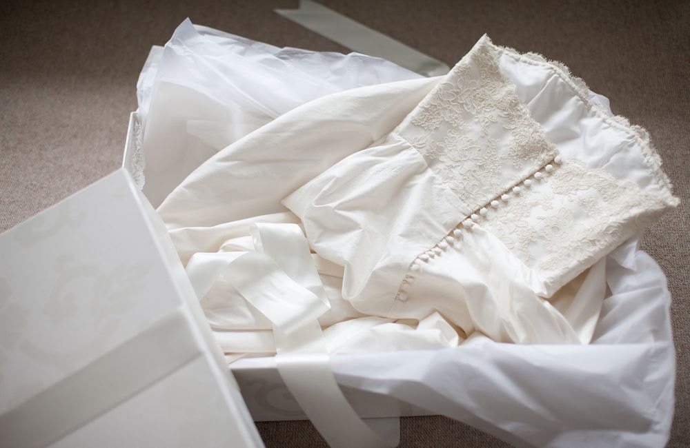 Comment bien revendre sa robe de mariée : les astuces à connaître