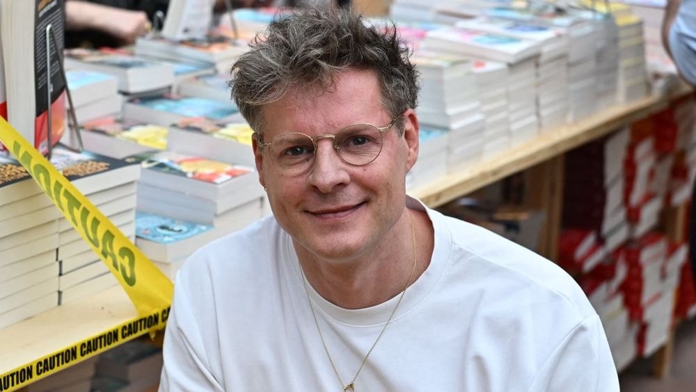 Matthieu Delormeau : "Je pense que mon père…", ses confidences déchirantes sur ses liens familiaux fragilisés