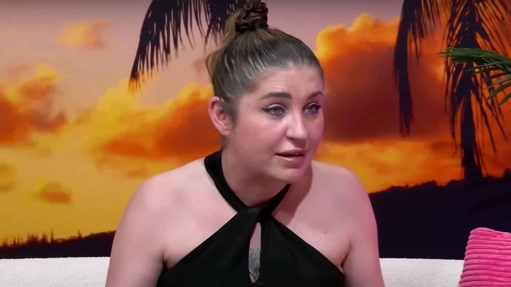 Amandine Pellissard : de retour sur les plateformes privées, elle annonce un changement radical !