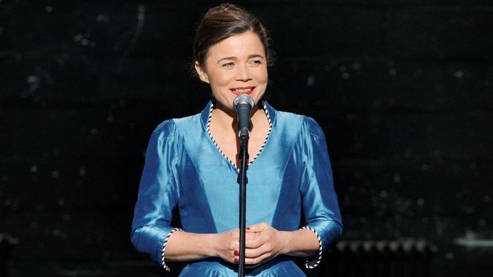 Polémique de Blanche Gardin et Lol, qui rit sort : une célèbre humoriste réagi au scandale un an après