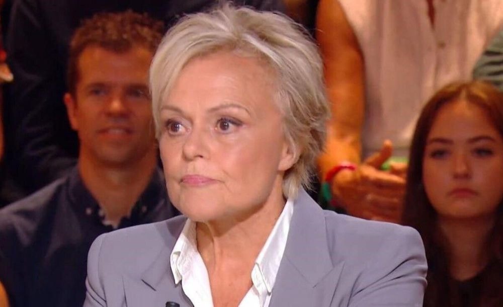 Muriel Robin fait une triste confidence : «J’ai plongé...