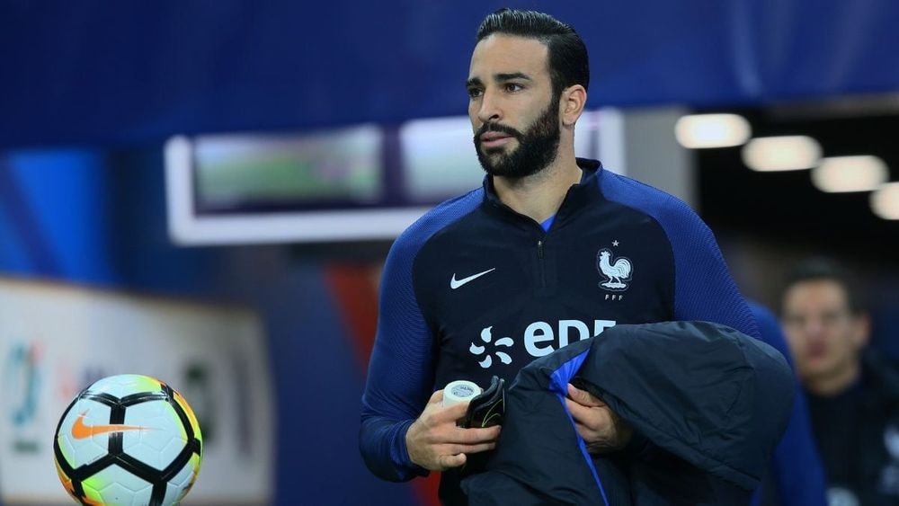 "J’ai pleuré" : Adil Rami (38 ans) craque et passe aux aveux sur Deschamps