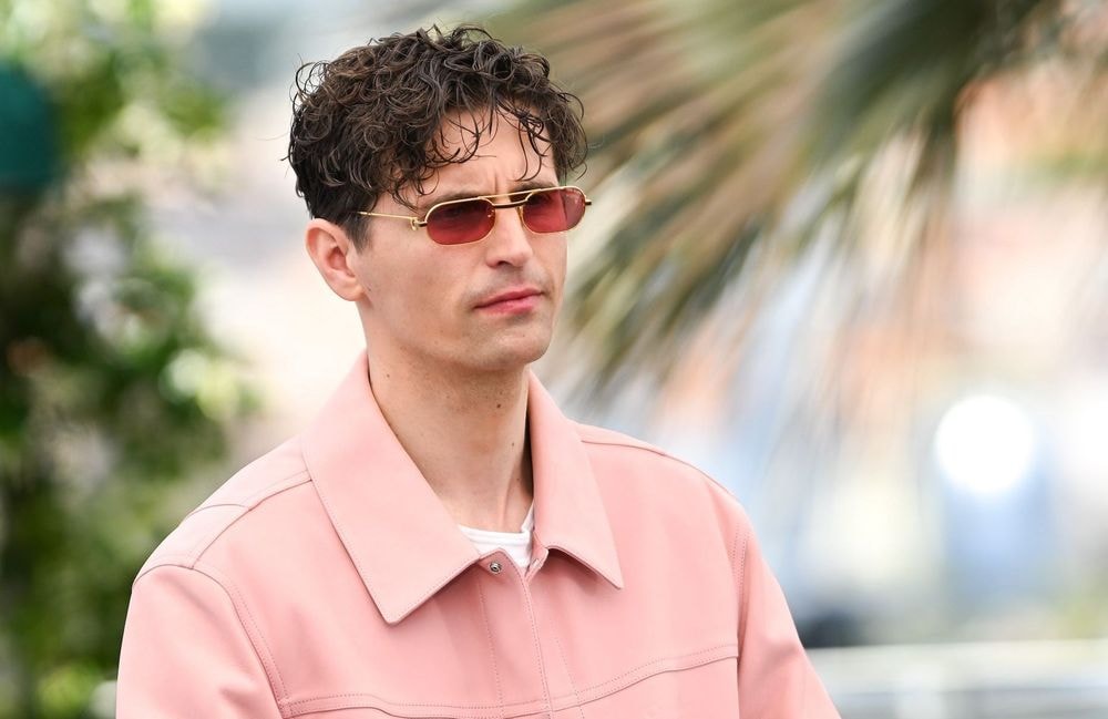 Raphaël Quenard annonce se retirer du biopic sur Johnny Hallyday