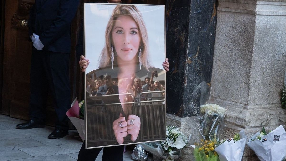 "Des restes de barbecue" : le projet glaçant de Sophie pour échanger les cendres de Loana