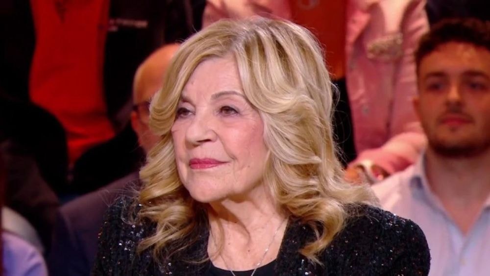 À 80 ans, Nicoletta dénonce les actes de Claude François envers elle et Véronique Sanson : "Il m'a...