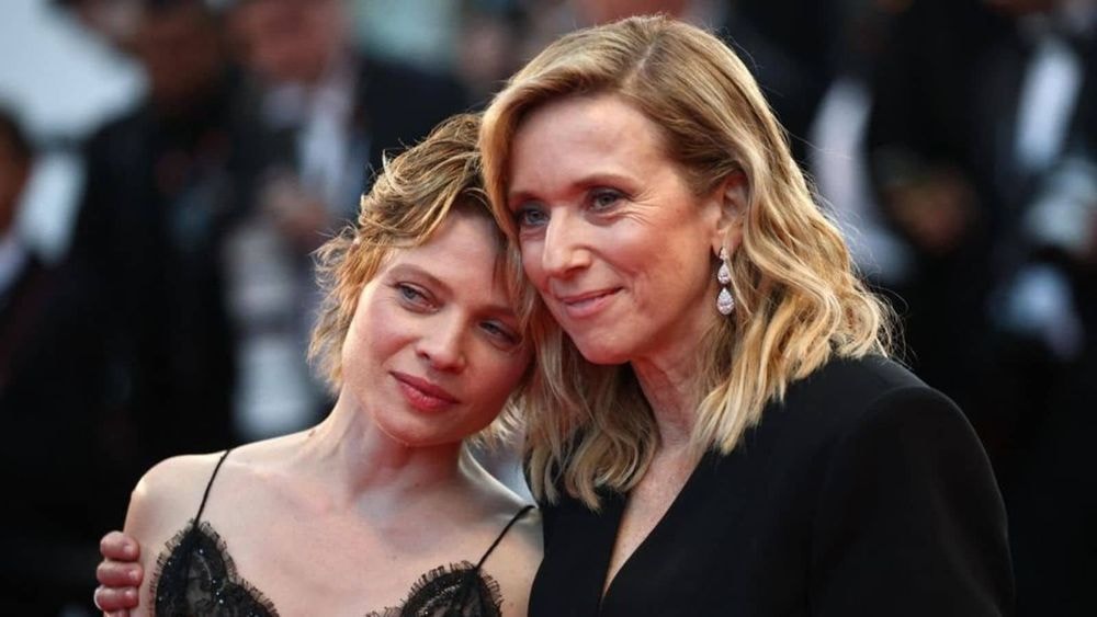 Mélanie Thierry (La vie d'une femme) : l'actrice fait des confidences sur les scènes intimes tournées avec Léa Drucker, "c'est plus..."