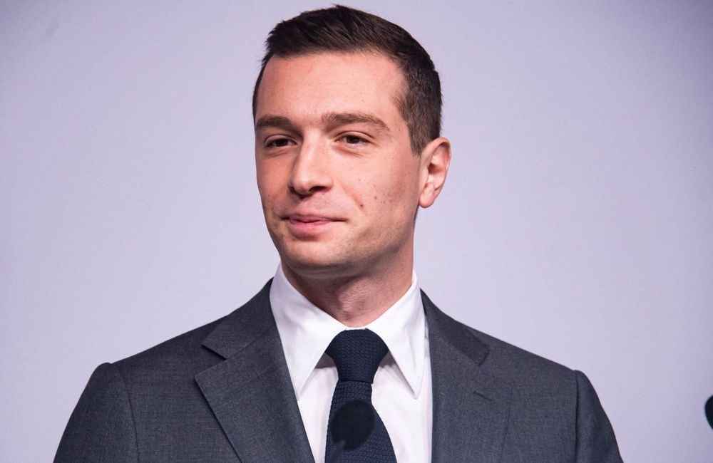 Jordan Bardella : ces deux idylles qui ont influencé sa carrière politique