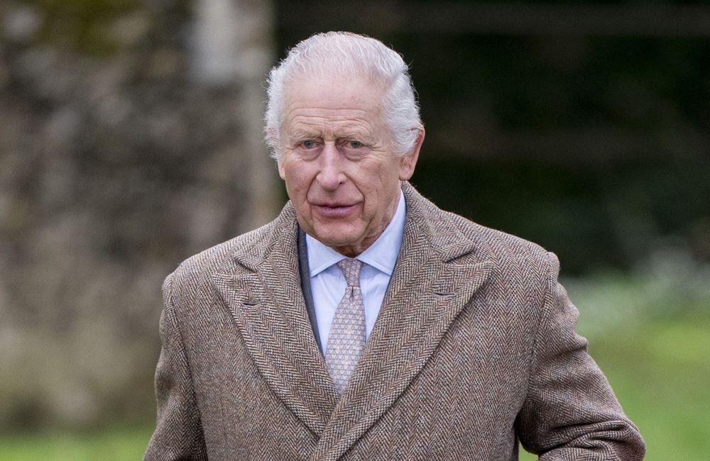 Charles III en kilt pour son nouveau portrait, le monarque célèbre l’Ecosse