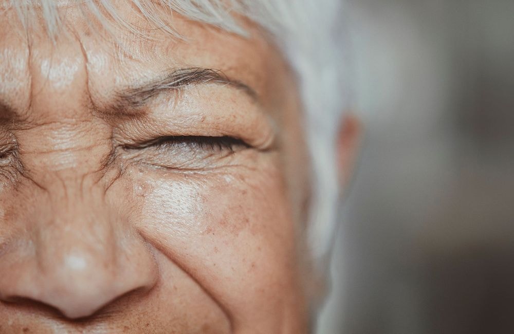 44 et 60 ans : pourquoi vieillit-on de façon accélérée à ces âges-là ?