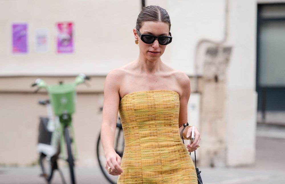 On l'avait oubliée, voici la robe que l'on ne quittera plus cet été